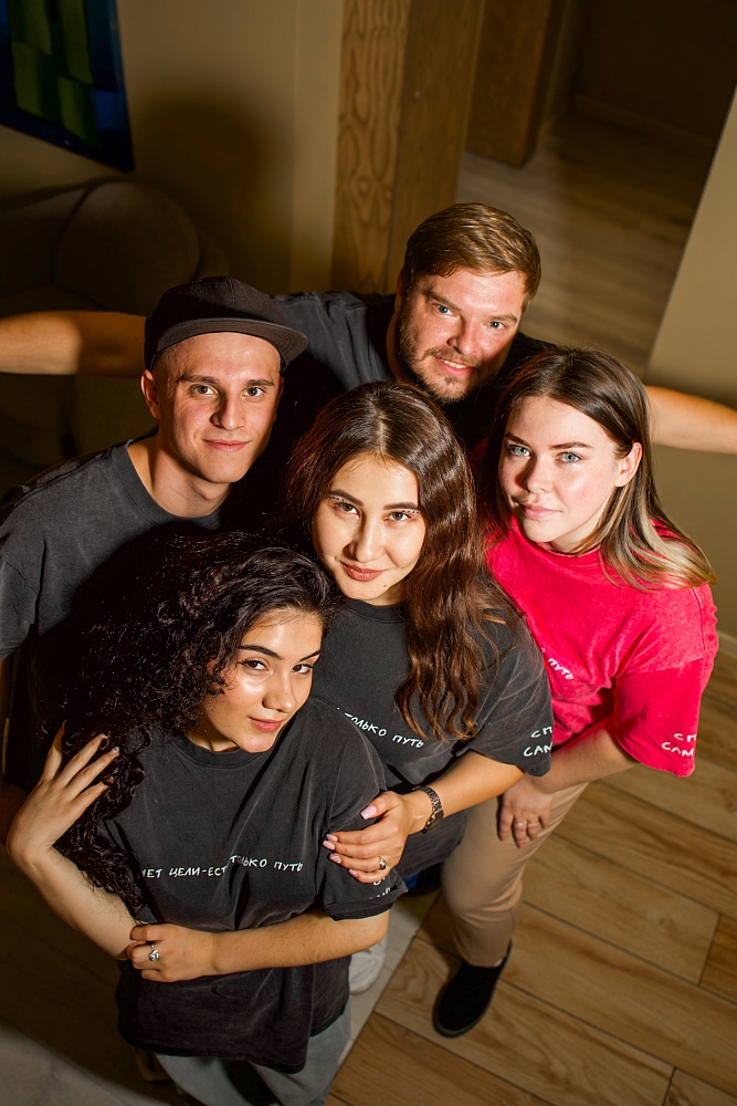 наша команда